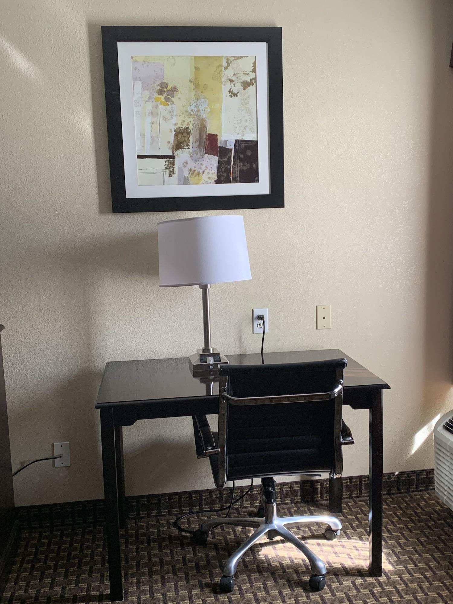 Quality Inn & Suites Quantico Stafford Buitenkant foto